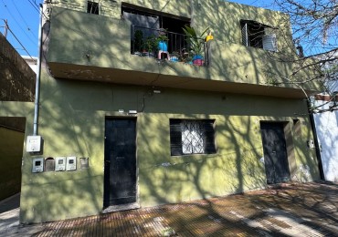 Alberti 267-Venta de importante propiedad para inversor con 3 departamento